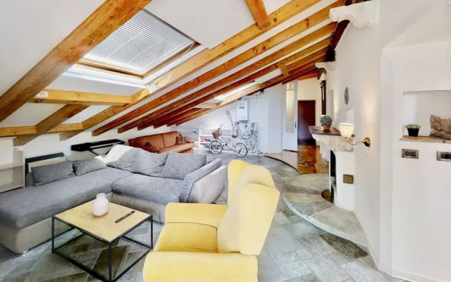 TriesteVillas Brand new attic - Old Town