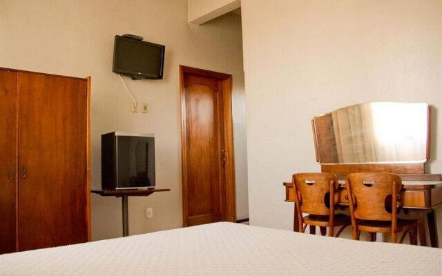 Ambassy Hotel