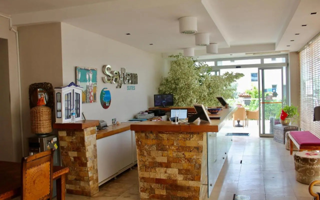Saylam Suites