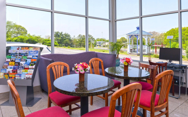 Americas Best Value Inn Smithtown Long Island