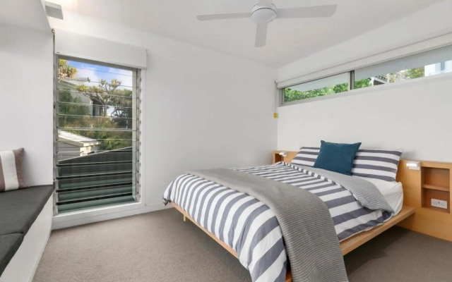 Seaview Tce Spectacular Home with Stunning Ocean and Headland Views