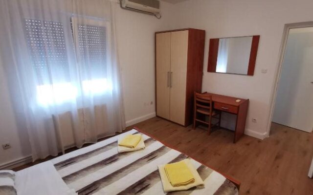 Apartments Sustic