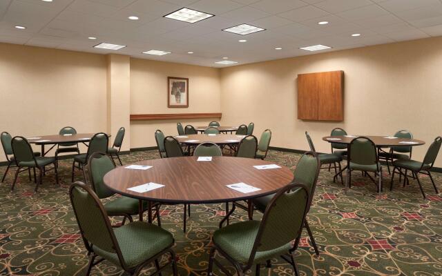 Hampton Inn Belle Vernon