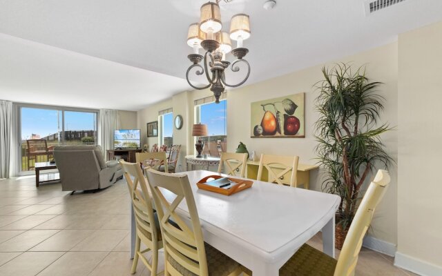 Perdido Towers East 106