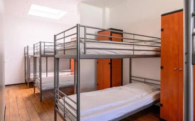 Artrock Downtown Hotel