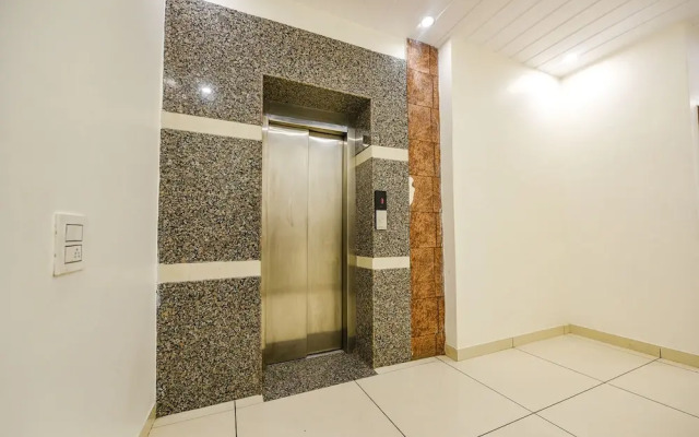 Fabhotel Savera Park