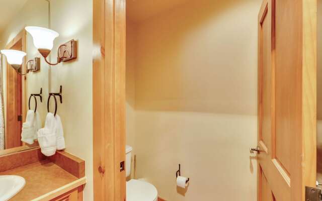 Expedition Station #8623 by Book by Owner