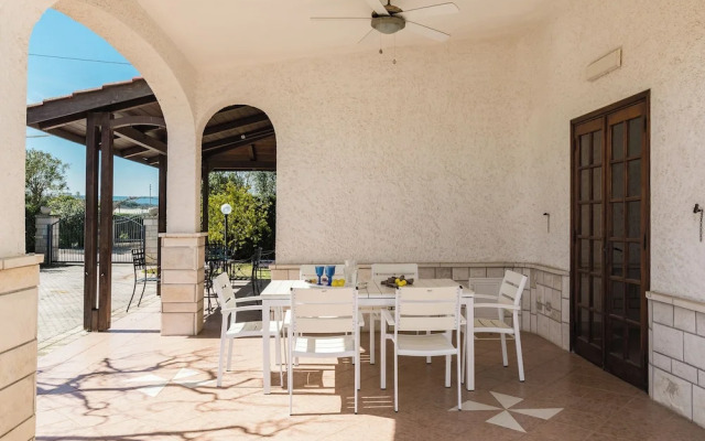 Villetta Bartucci con giardino