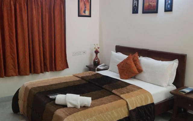 Hotel NirmalVilla Cherry Service Apartment
