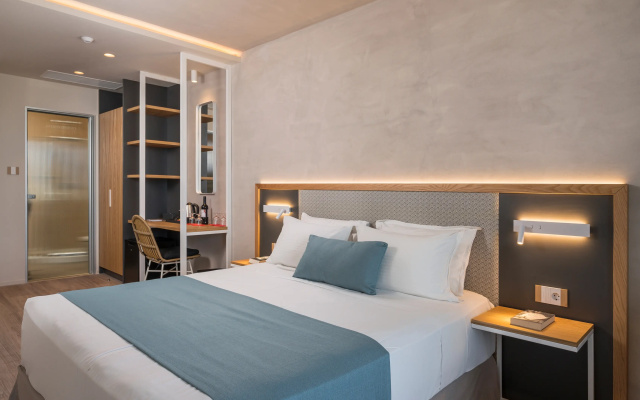 Corissia Beach Hotel