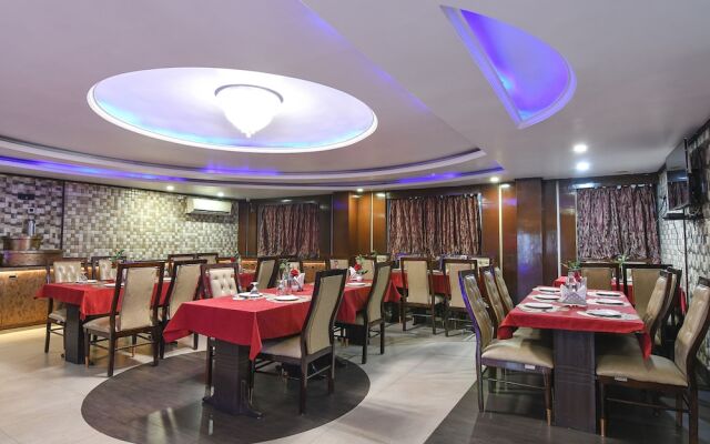 Fabhotel Raj Residency Ii
