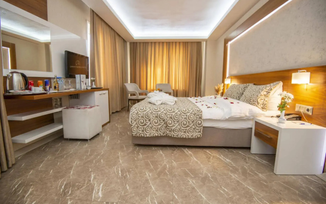MCG Marble Hotel