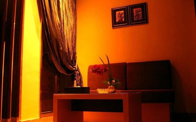 Yilai Hotel (Yantai Railway Station)