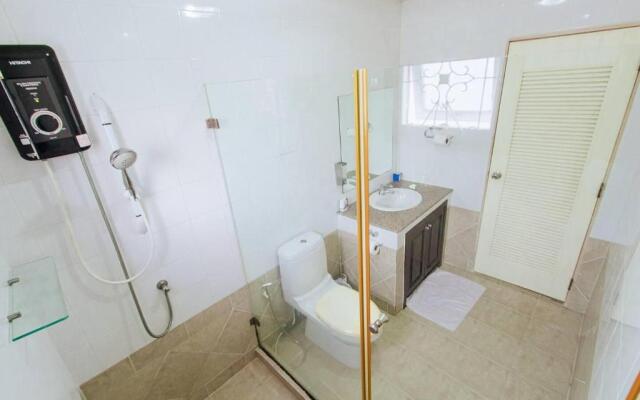 Captivating 3-bed Villa in Muang Pattaya