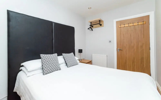 Charming 1-bed Studio Apartment