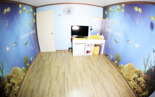 Tongyeong Happy Home Guest House
