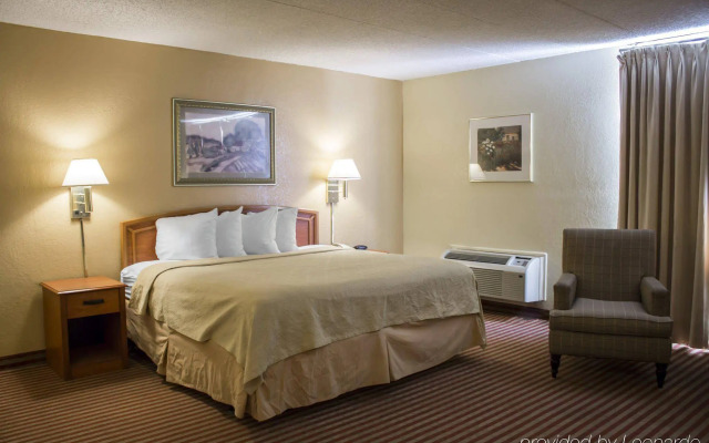 Econo Lodge Wickliffe - Cleveland East