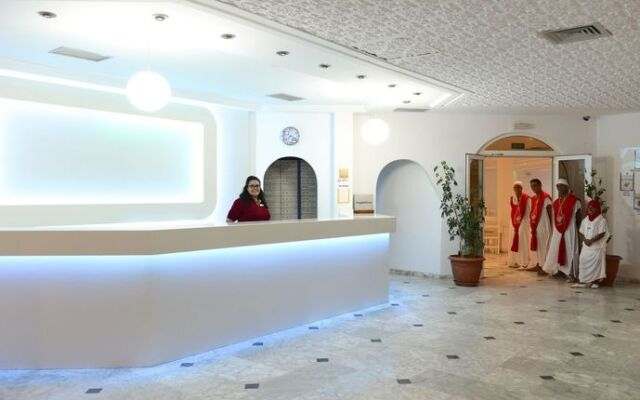 Homere Hotel