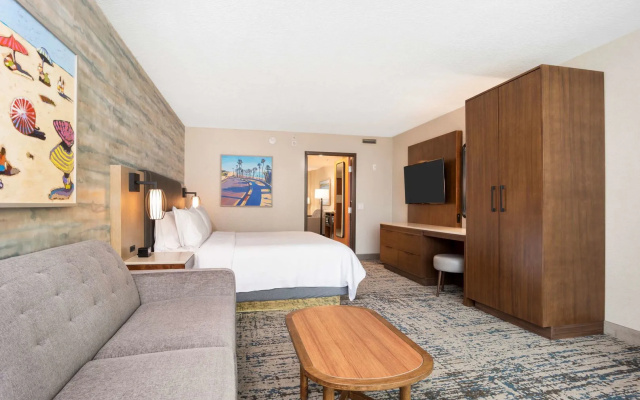 Embassy Suites by Hilton Anaheim South