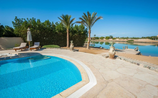 Stunning Golf Villa in El Gouna