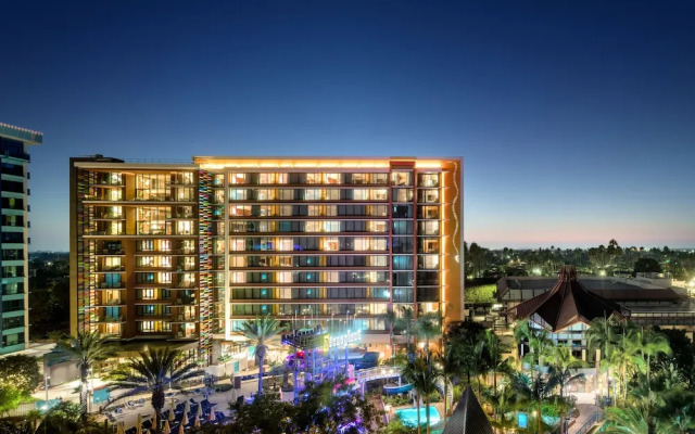 The Villas At The Disneyland Hotel
