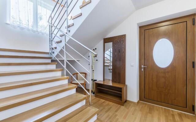 House Katuri 1059