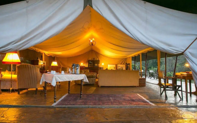 Entumoto Safari Camp