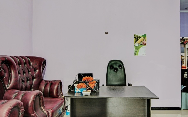 Hotel O Wisma Cendana Syariah Near PASAR FLAMBOYAN – Lobby – Flamboyan