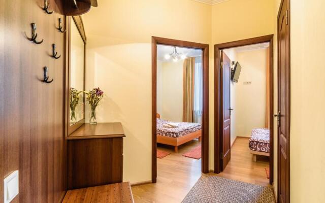 Apartment On Yana Zhizhky