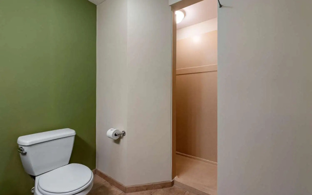 Sleep Inn & Suites Oakley I-70