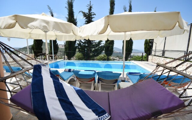 KAL1100 Villa Yonca 5 Bedrooms