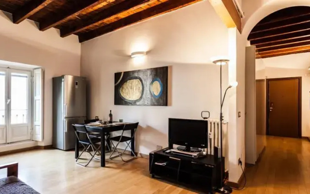 Temporary House - Financial District