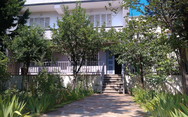 Hotel Mkudro