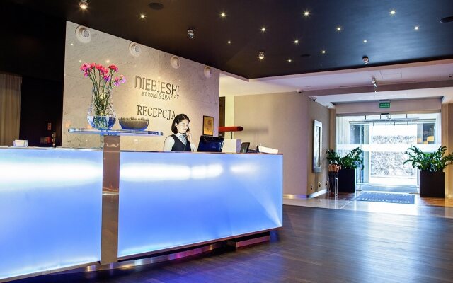 Niebieski Art Hotel & Spa