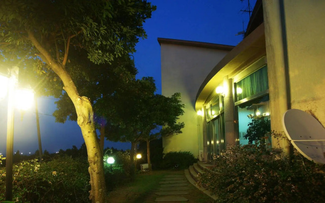 Orange Pension