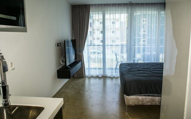 Centara Avenue Residence by Towers