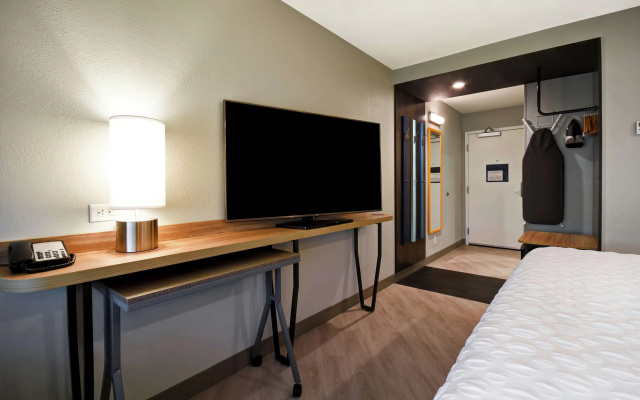 Tru by Hilton Smyrna Nashville