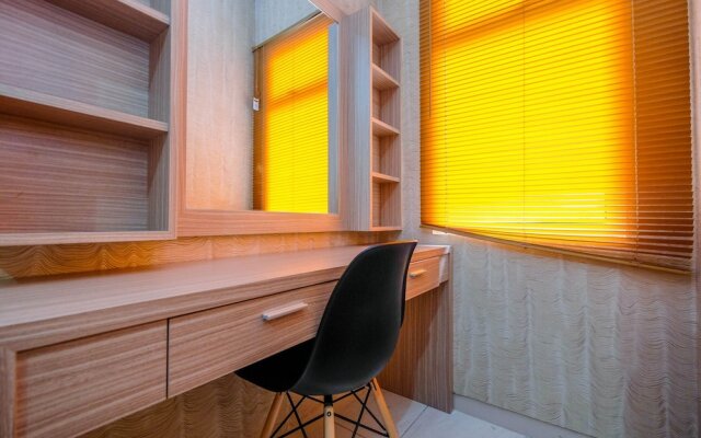 Comfortable and Lovely 2BR Apartment at Springlake Summarecon