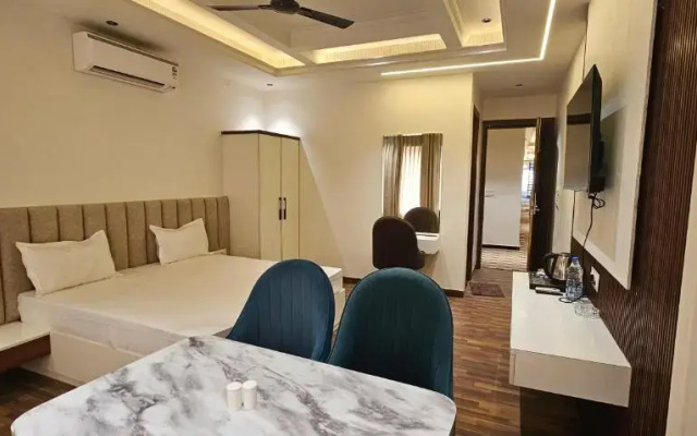 Hotel Sharanga
