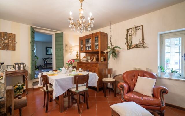 Podere Rosso Baccarà - Bed & Breakfast