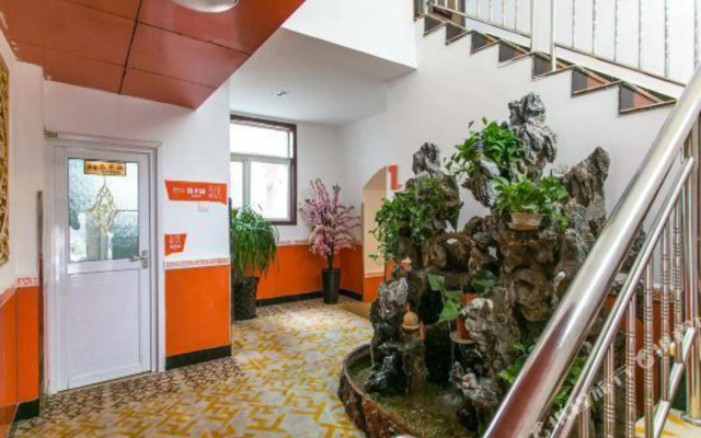BeiJing jinziyin business hotel