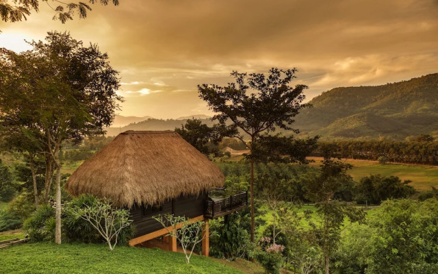 Rai Saeng Arun Resort