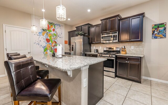 Brand New Luxury Townhome w/ Pvt Pool Close to Disney Parks by Redawning