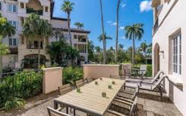 Stunning Miami Beach 2 Bedroom Fisher Island Apartment 4 Guests