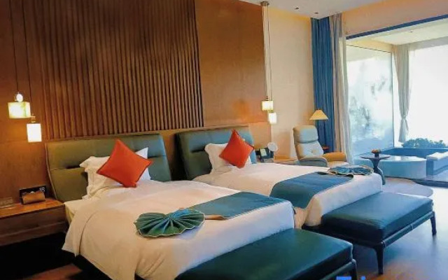 Tengchong Linghe·Dubanshan Hot Spring Hotel