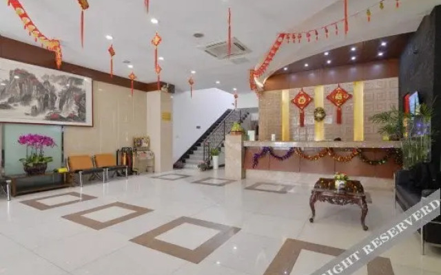 Tianjia Holiday Hotel (Nanjing Tianyin Avenue Metro Station Store)
