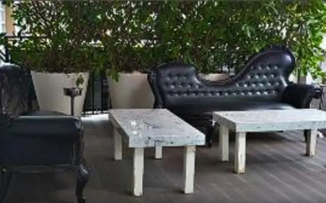 Red South Beach Hotel