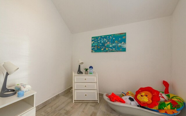 Amazing Apartment in Vir With 1 Bedrooms and Wifi