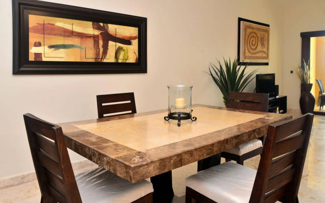 Residencia El Faro by Rentals Your Way