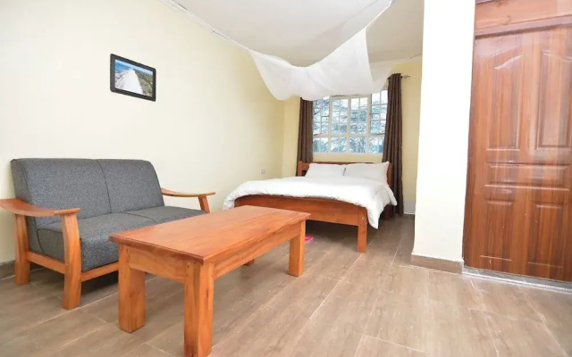 Waikiki Guest House Kiminini